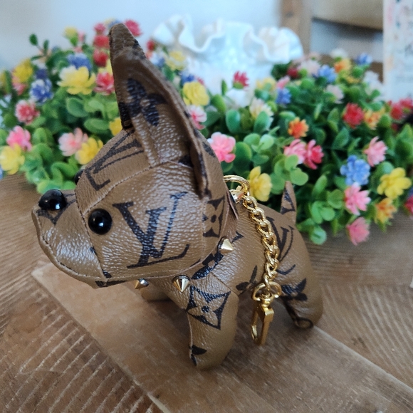 Fashion Bull Dog Bag Charm with Gold Chain - Picture 1 of 6